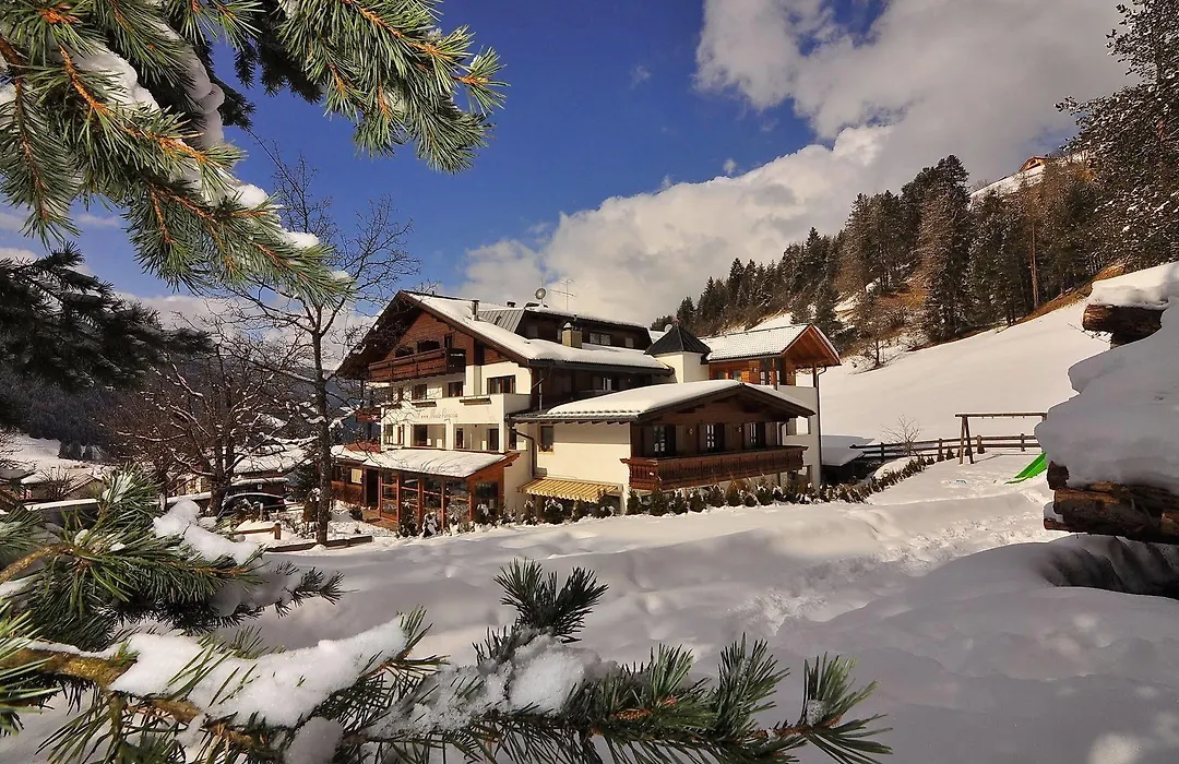Hotel Monte Paraccia-1